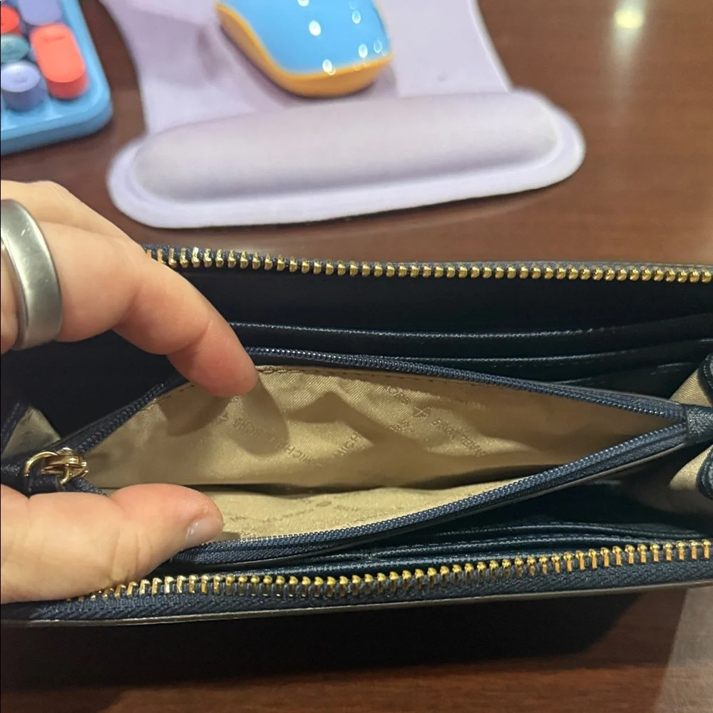 Michael Kors Navy Leather Wallet with Gold Logo - Picture 4 of 5